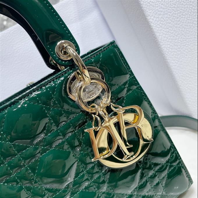 2025228Y1200P211545655