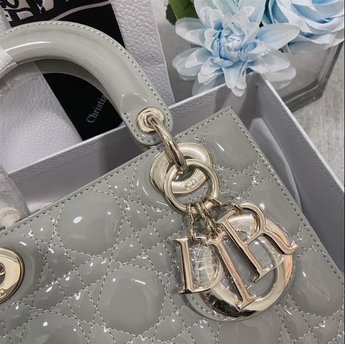 2025228Y650P211715840