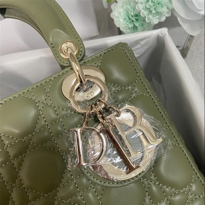 2025228Y650P211716248