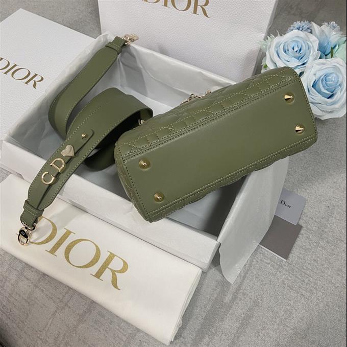 2025228Y650P211716358