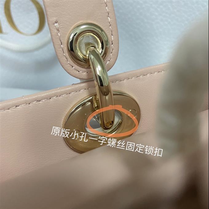 2025228Y650P211716579