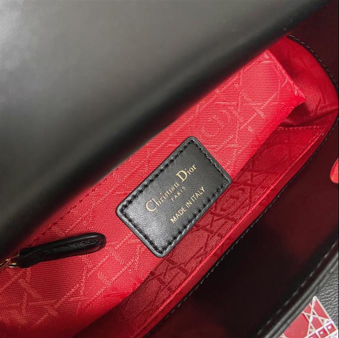 2025228Y650P211717337