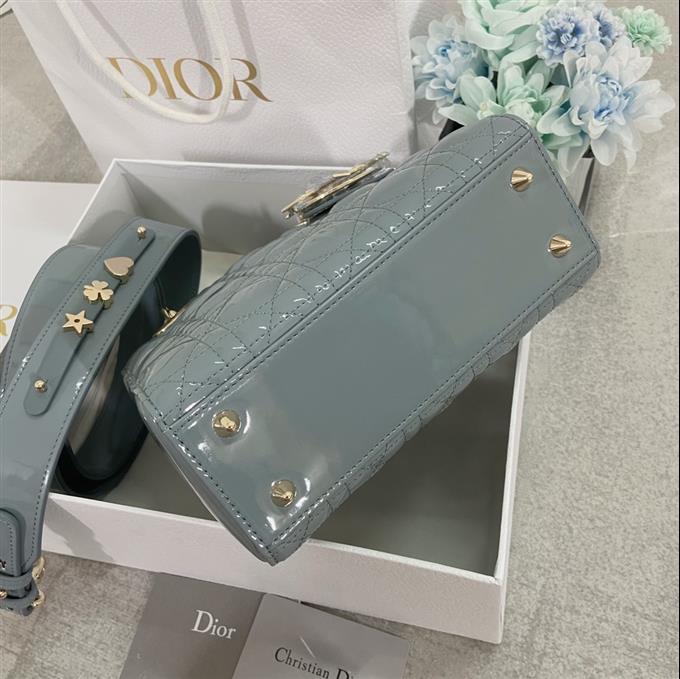 2025228Y650P211719253