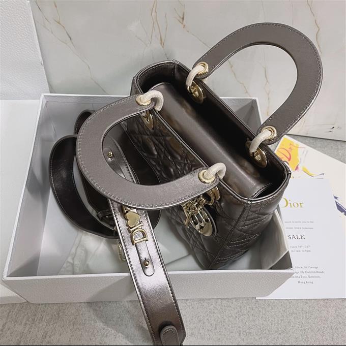 2025228Y650P211720734