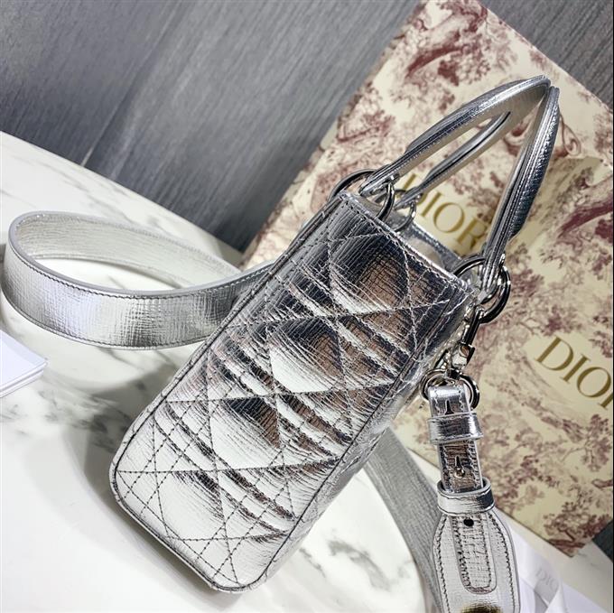 2025228Y680P21161619