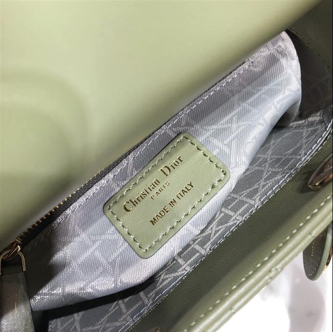 2025228Y680P21162203