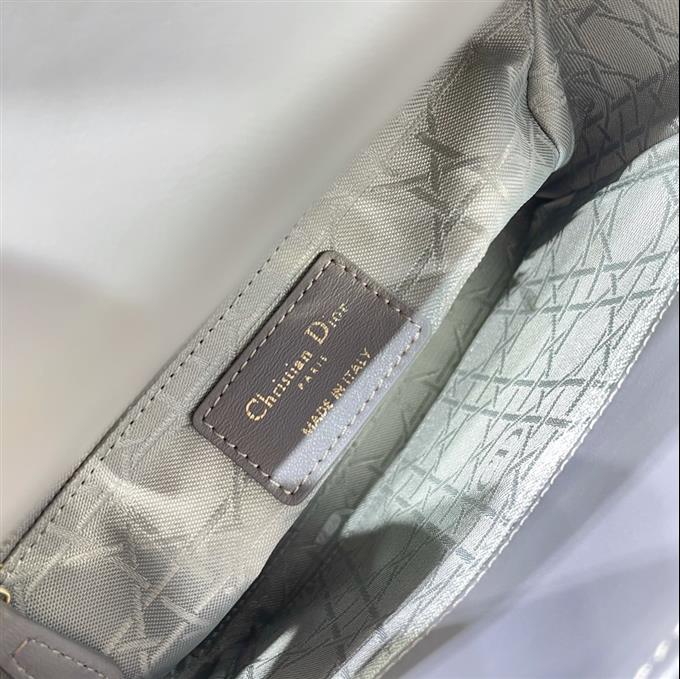 2025228Y680P21162971