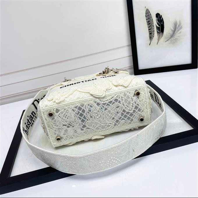 2025228Y650P211337929