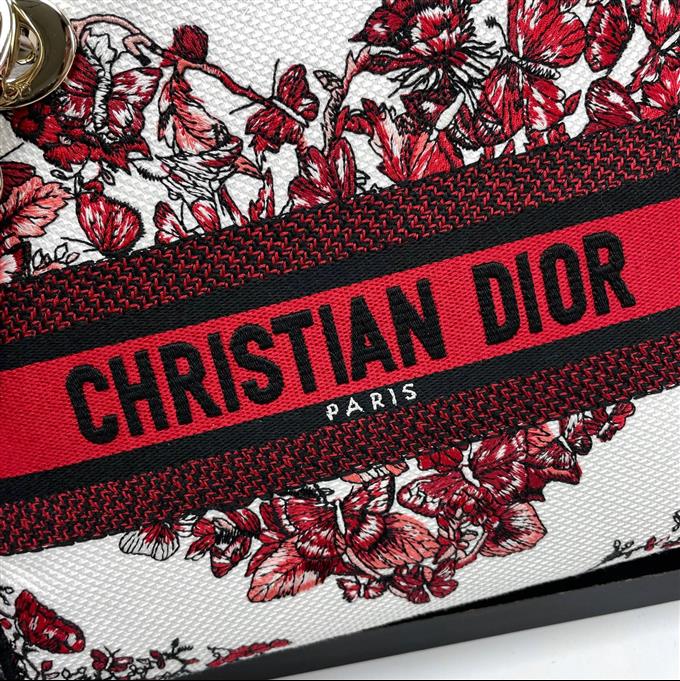 2025228Y650P211338828