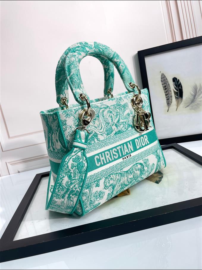 2025228Y650P211339454