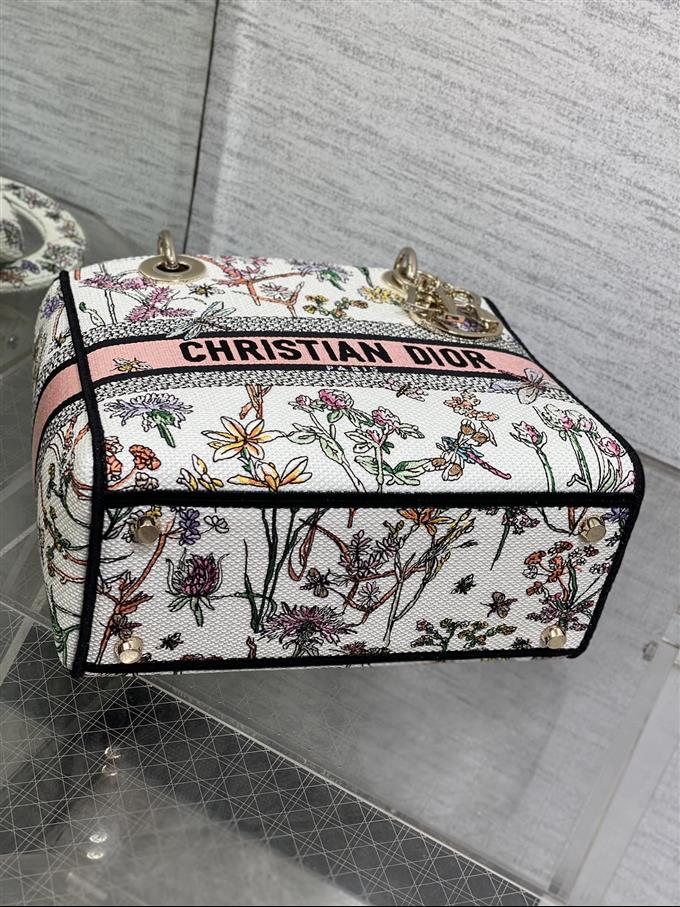 2025228Y650P211341786