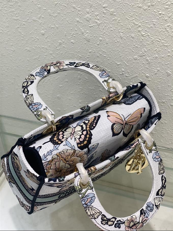 2025228Y650P21134614