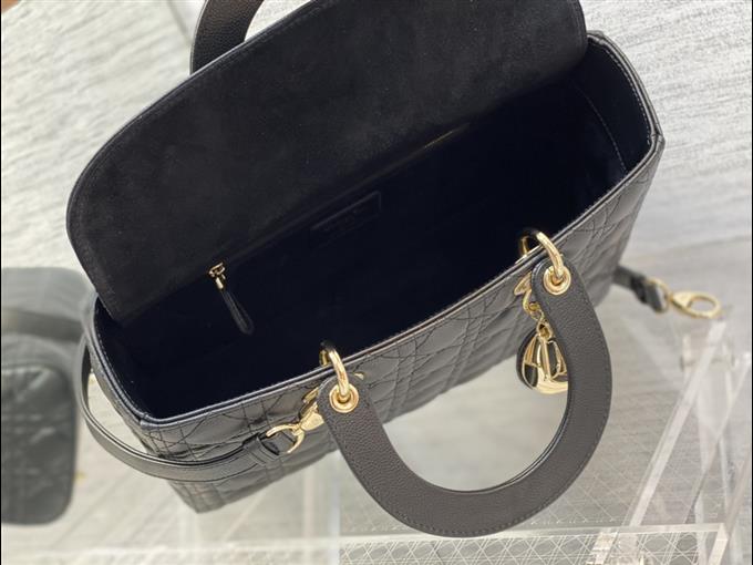 2025228Y880P205910329