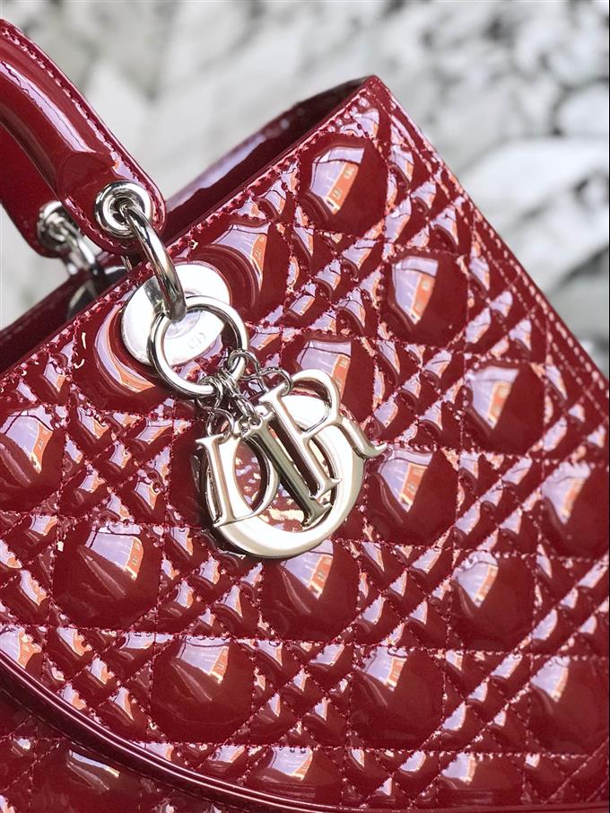 2025228Y880P205910407