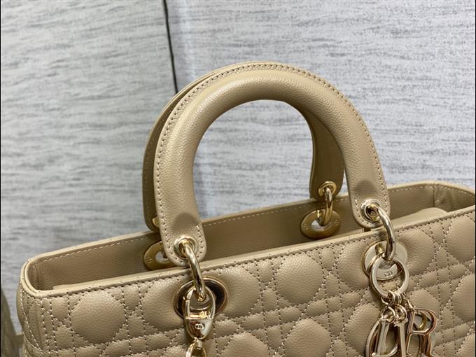 2025228Y880P20591094