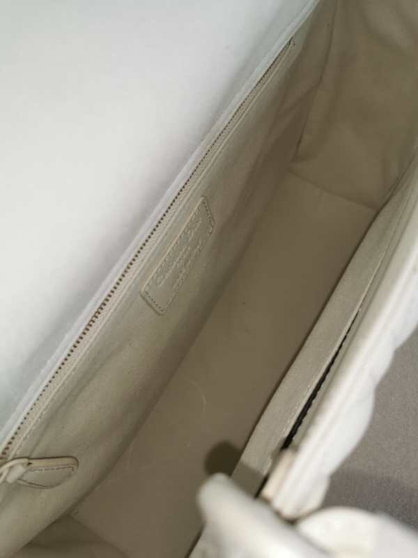 2025228Y880P20599561