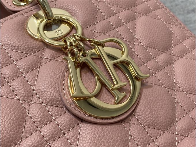 2025228Y880P20599968