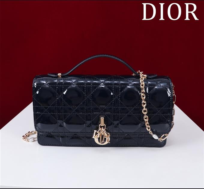 2025228Y600P21293714