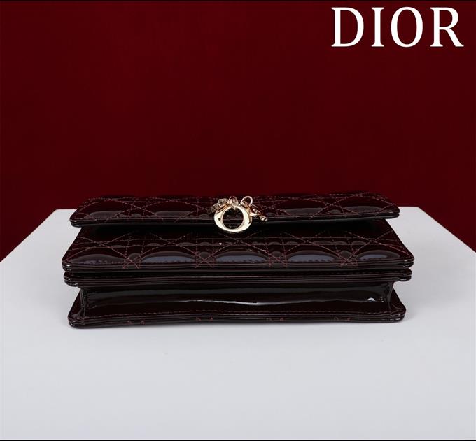 2025228Y600P21293903