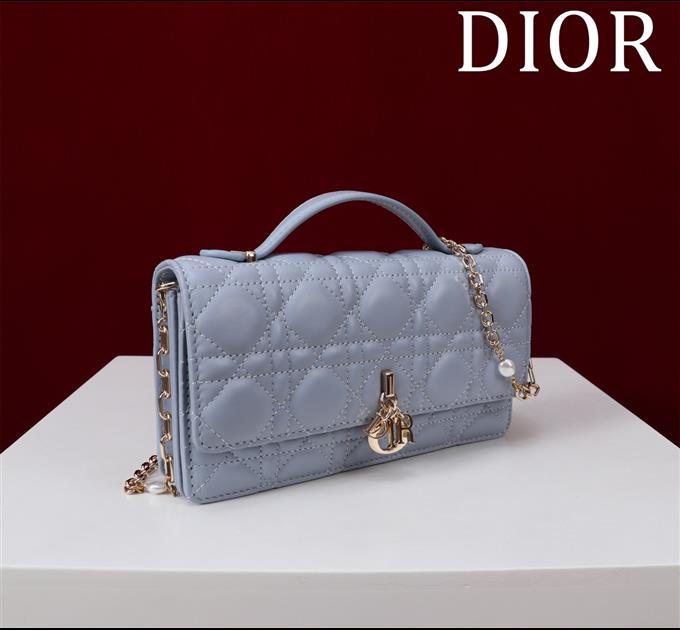 2025228Y600P21295148