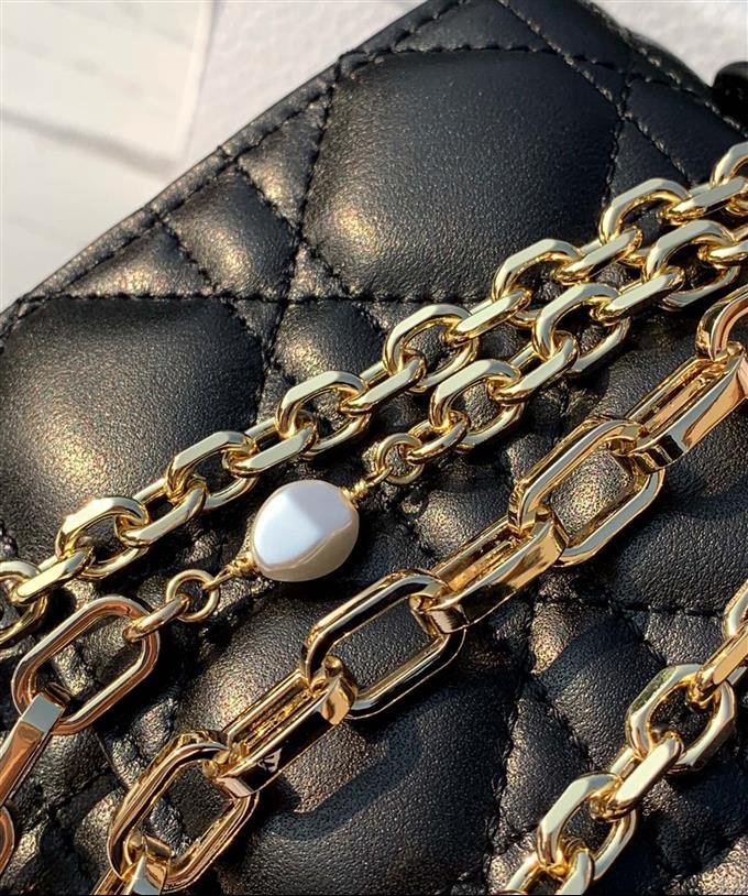 2025228Y850P21292808