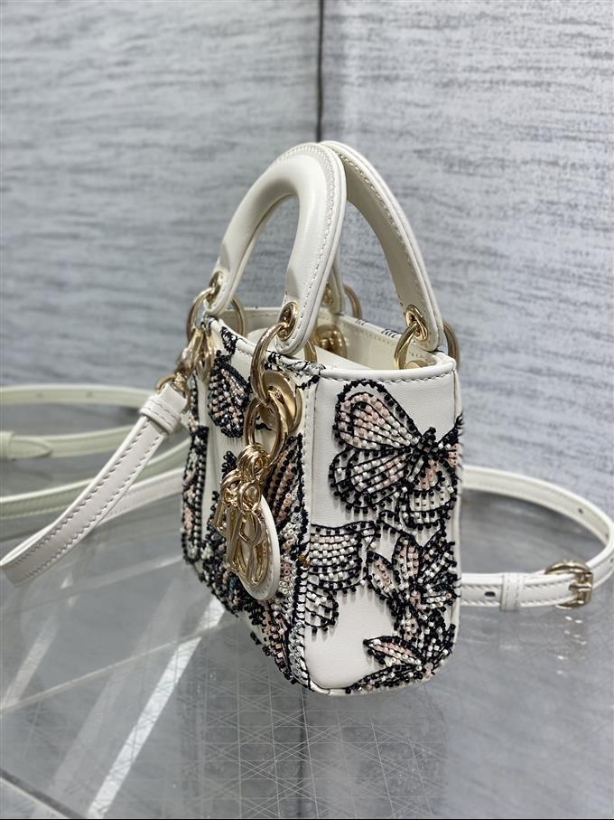 2025228Y950P212427263