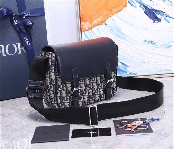 2025228Y500P221557762