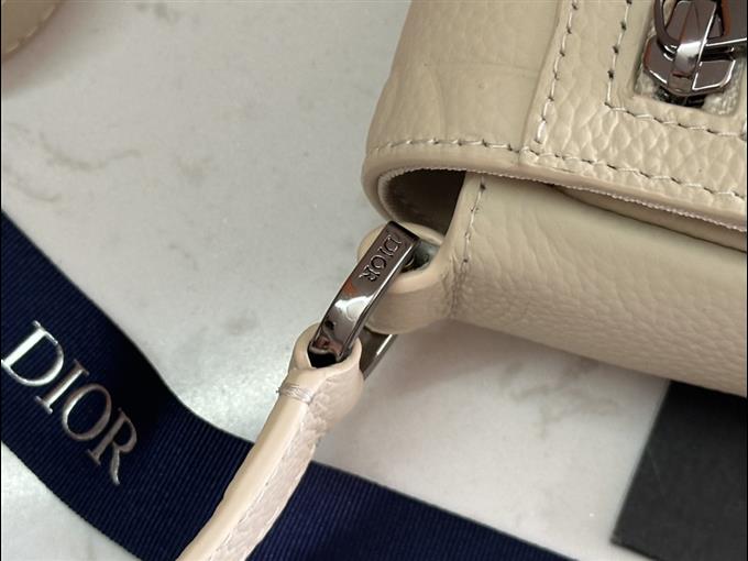 2025228Y550P221559958