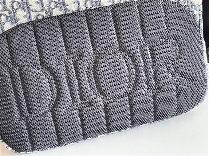 2025228Y600P221558368