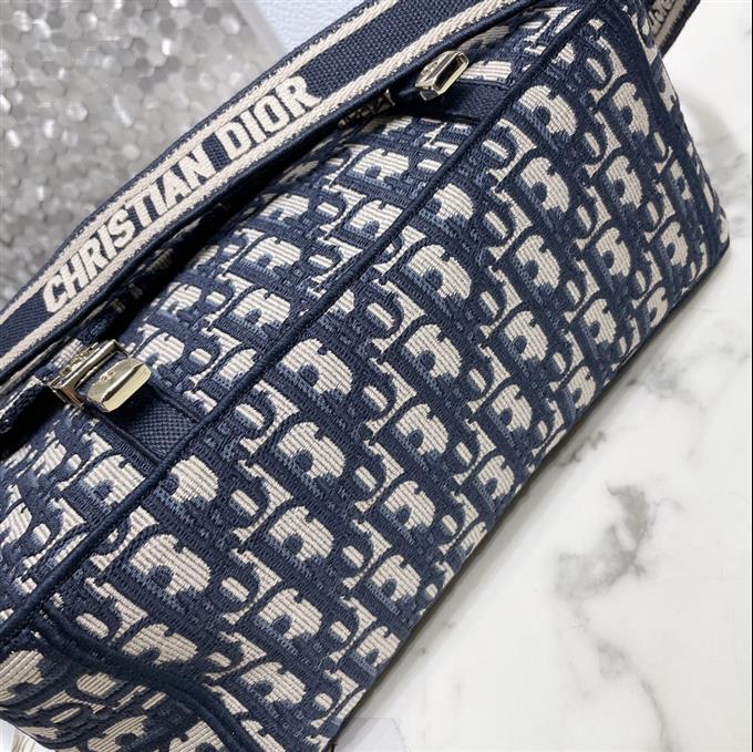 2025228Y650P221211335