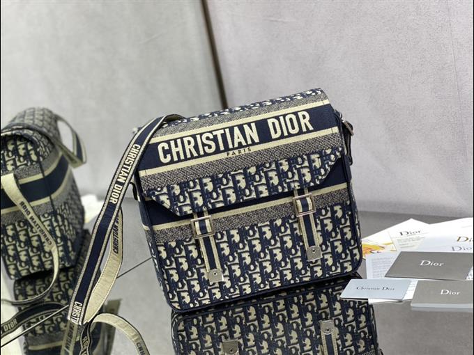 2025228Y650P221212811