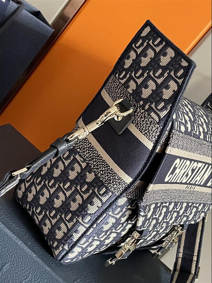 2025228Y650P221214150