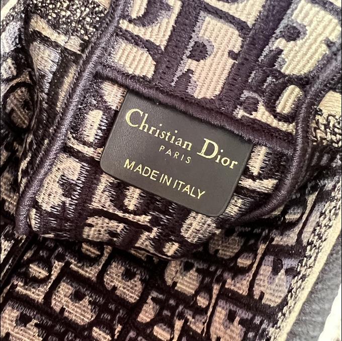 2025228Y750P22128992