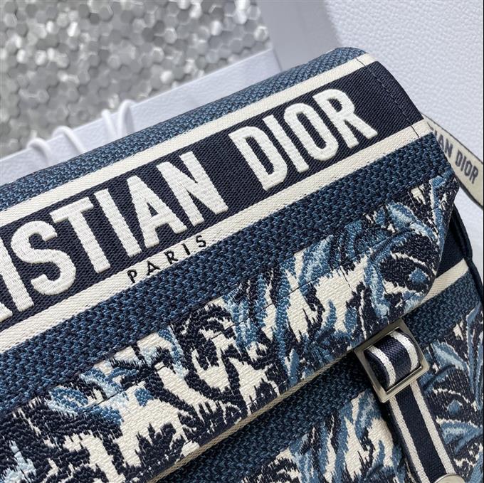 2025228Y850P221213128