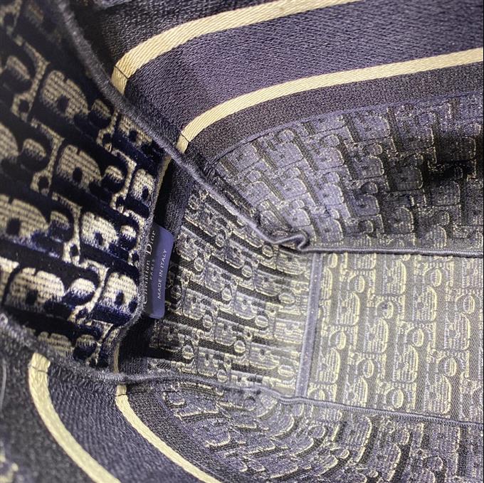 2025228Y850P221213820