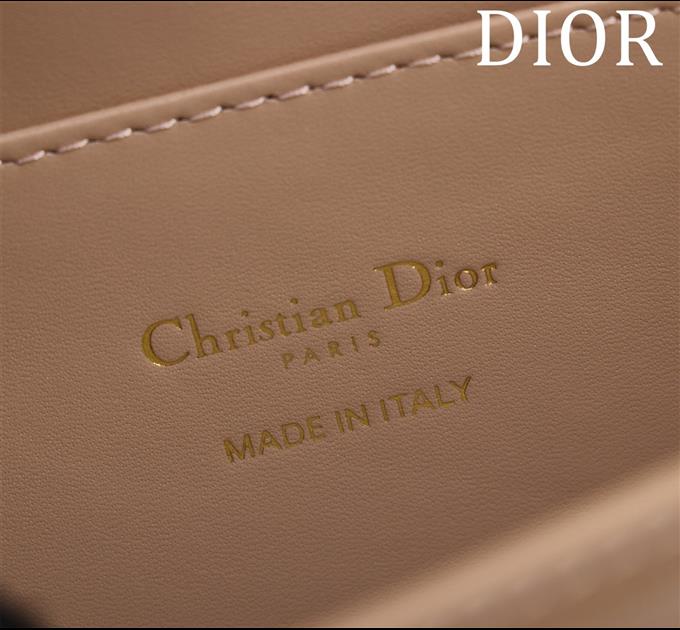 2025228Y600P214940353