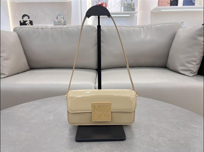 2025228Y600P214941212