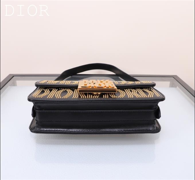 2025228Y650P214943238