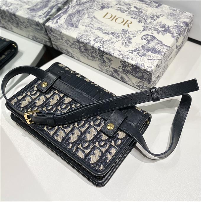 2025228Y340P204618706