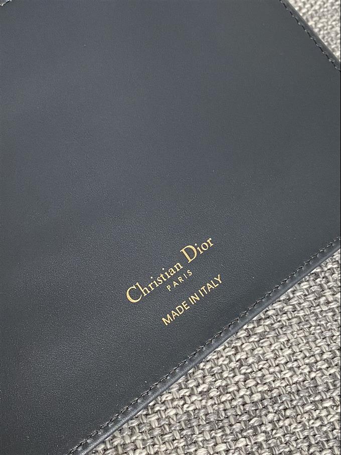 2025228Y420P204616129