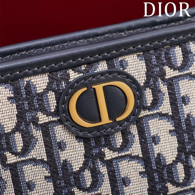 2025228Y500P204641682