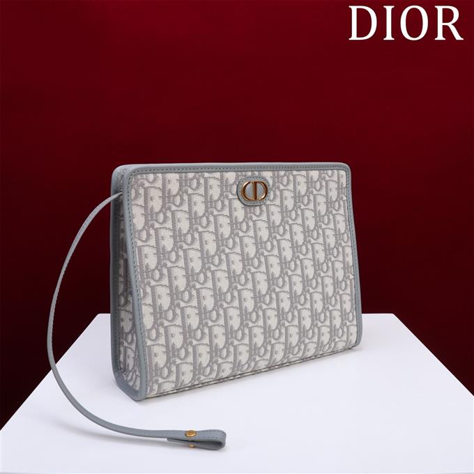 2025228Y500P204641714