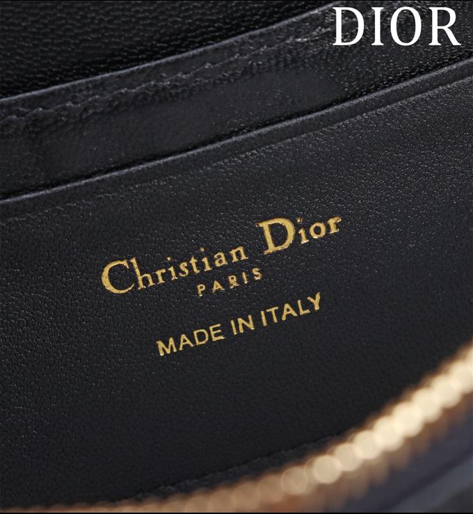 2025228Y550P204642387