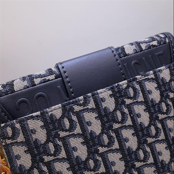 2025228Y580P204620665