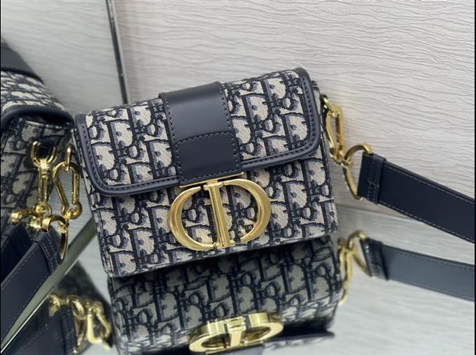 2025228Y580P204620759