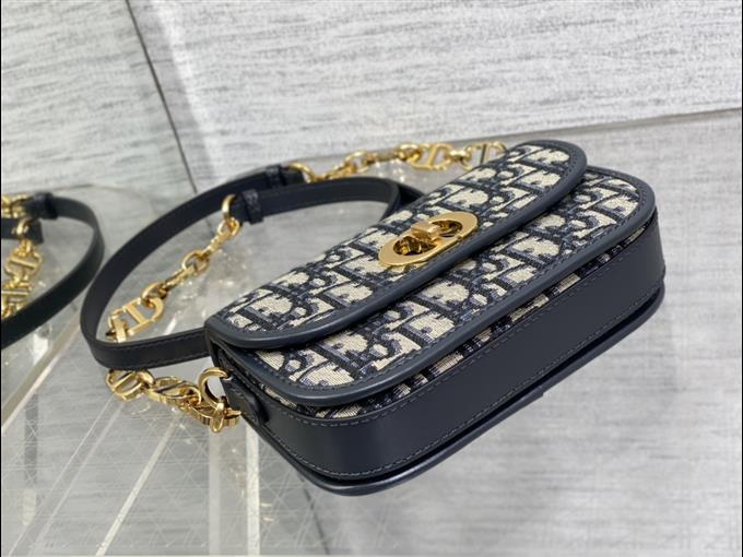 2025228Y580P204621550