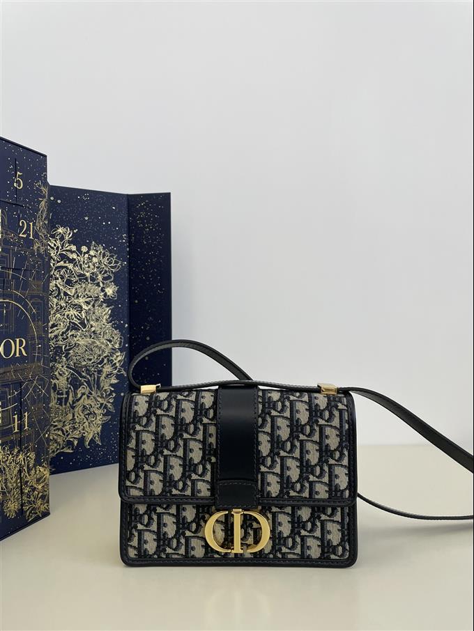 2025228Y580P204643541