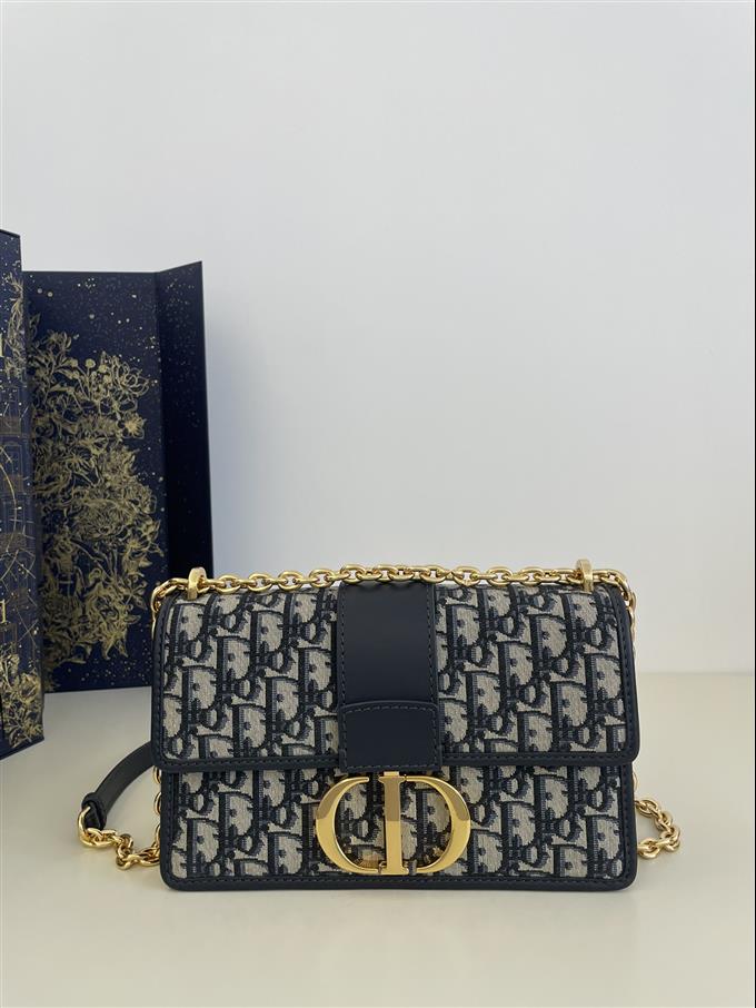 2025228Y600P204622602