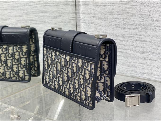 2025228Y600P204644590