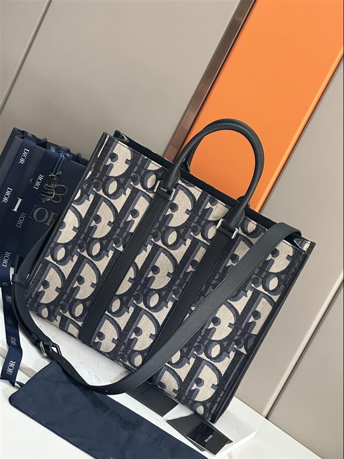 2025228Y630P211114839